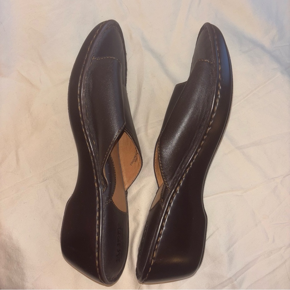 Born Brown Slide Sandals Like New Size 10 - Picture 3 of 5